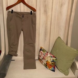 🌿 PrAna Halle Pants – Size 12 Low-Mid Rise in Classic Beige (NWOT)